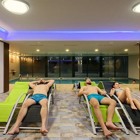Hotel Hello Hissar Хисаря Экстерьер фото