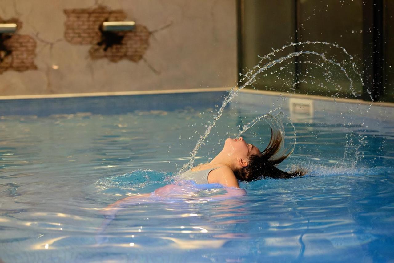 Hotel Hello Hissar Хисаря Экстерьер фото