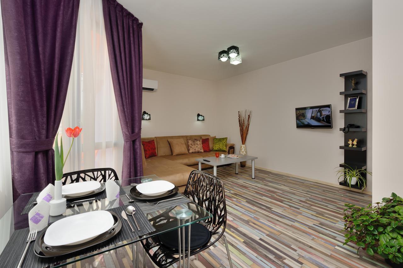 Hotel Hello Hissar Хисаря Экстерьер фото
