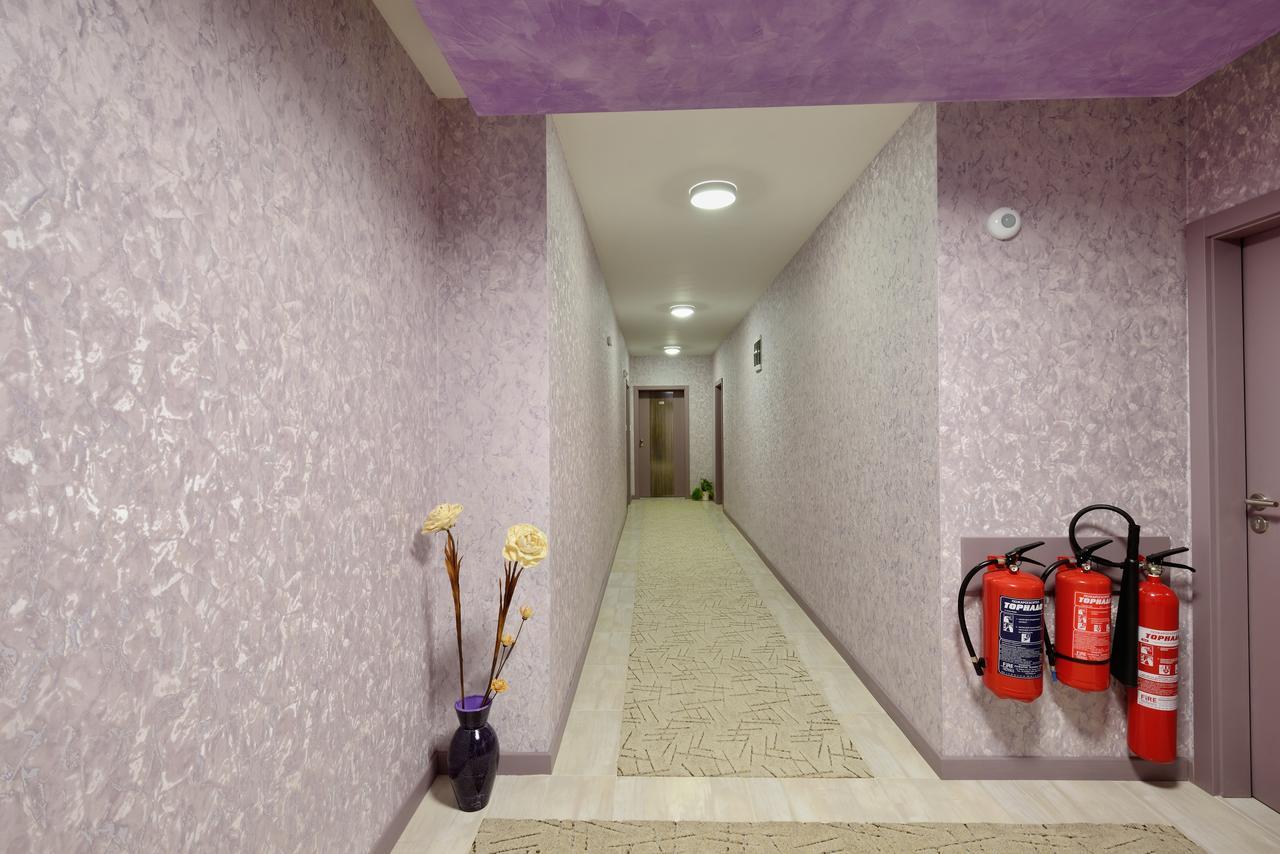 Hotel Hello Hissar Хисаря Экстерьер фото