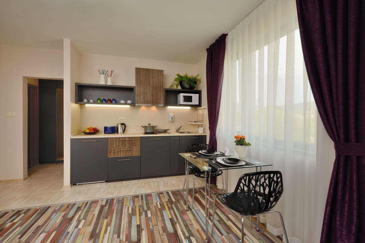 Hotel Hello Hissar Хисаря Экстерьер фото